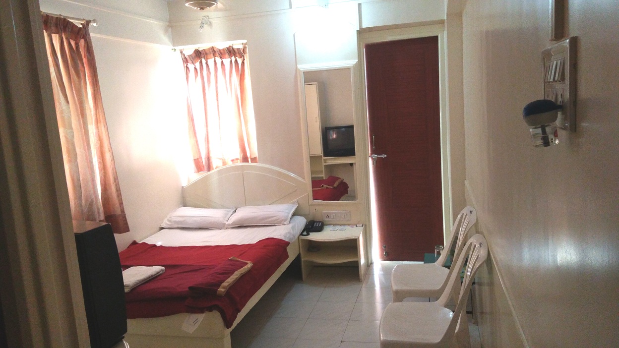 Hotel Radhika Palace-Semi Delux Non AC